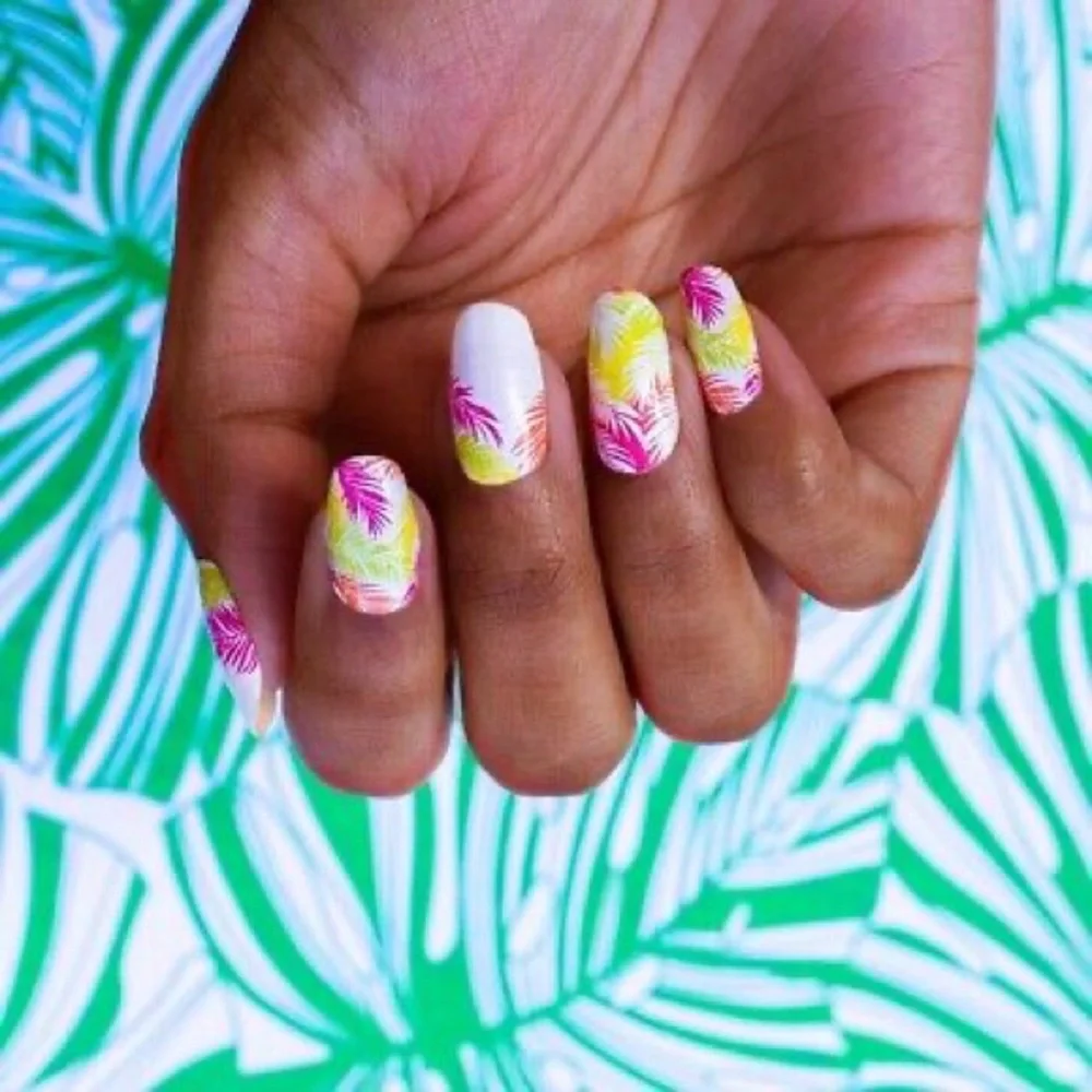 Frond of You Color Street Nail Strips (RETIRED) Palm Trees 🌴